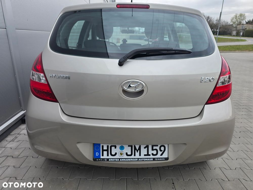 Hyundai i20 1.25 Comfort - 10