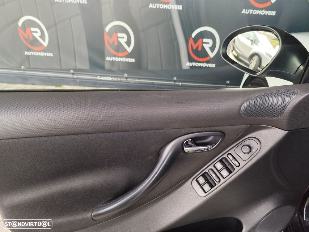 SEAT Leon 1.9 TDI FR - 22