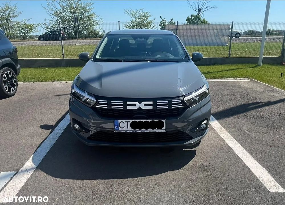 Dacia Logan TCe 90 CVT Journey - 1