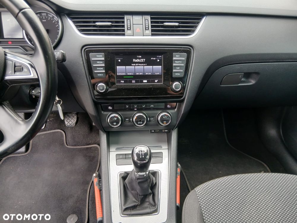 Skoda Octavia 1.6 TDI Classic - 24