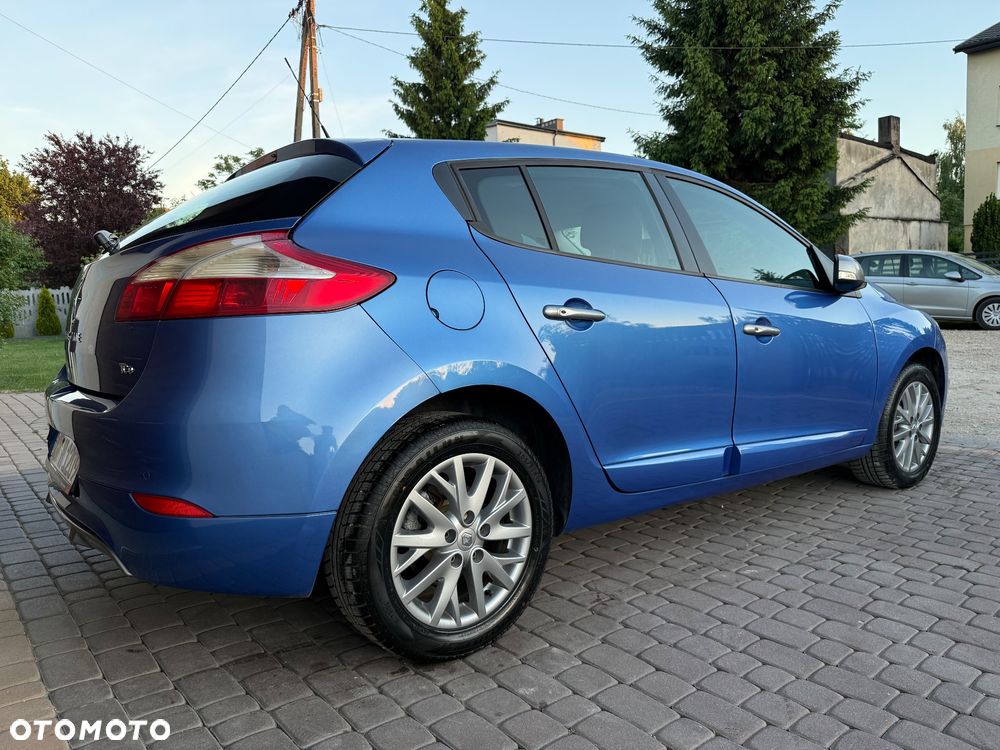 Renault Megane ENERGY TCe 115 Start & Stop Bose Edition - 9