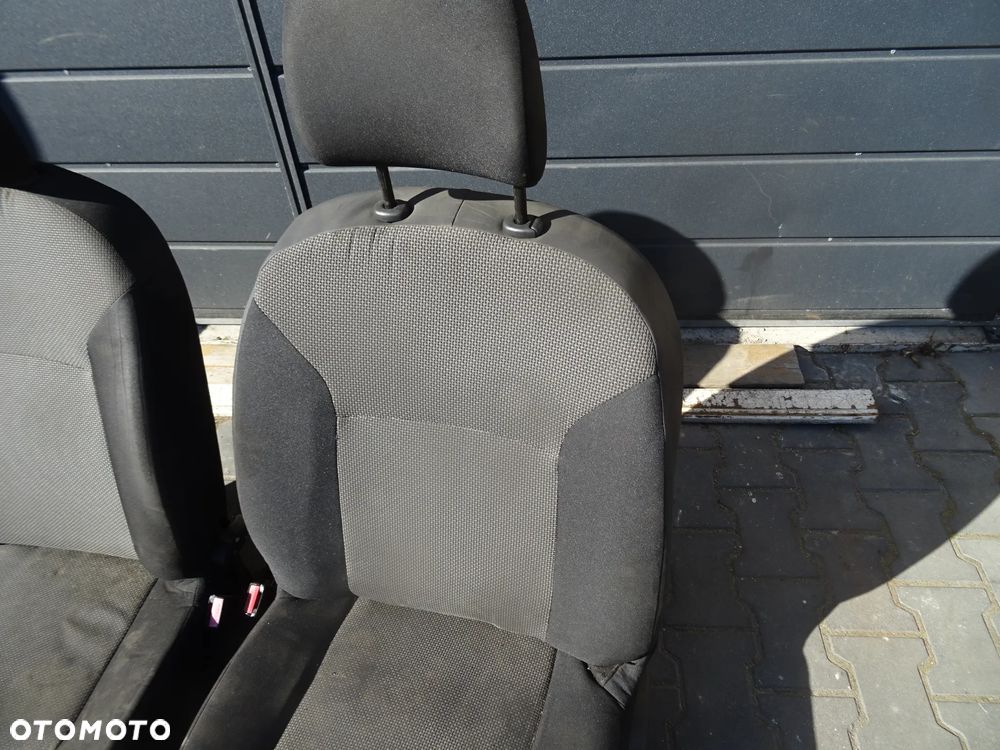 DACIA DOKKER FOTEL LEWY PRAWY KOMPLET CZESCI ROZNE PYTAC - 4