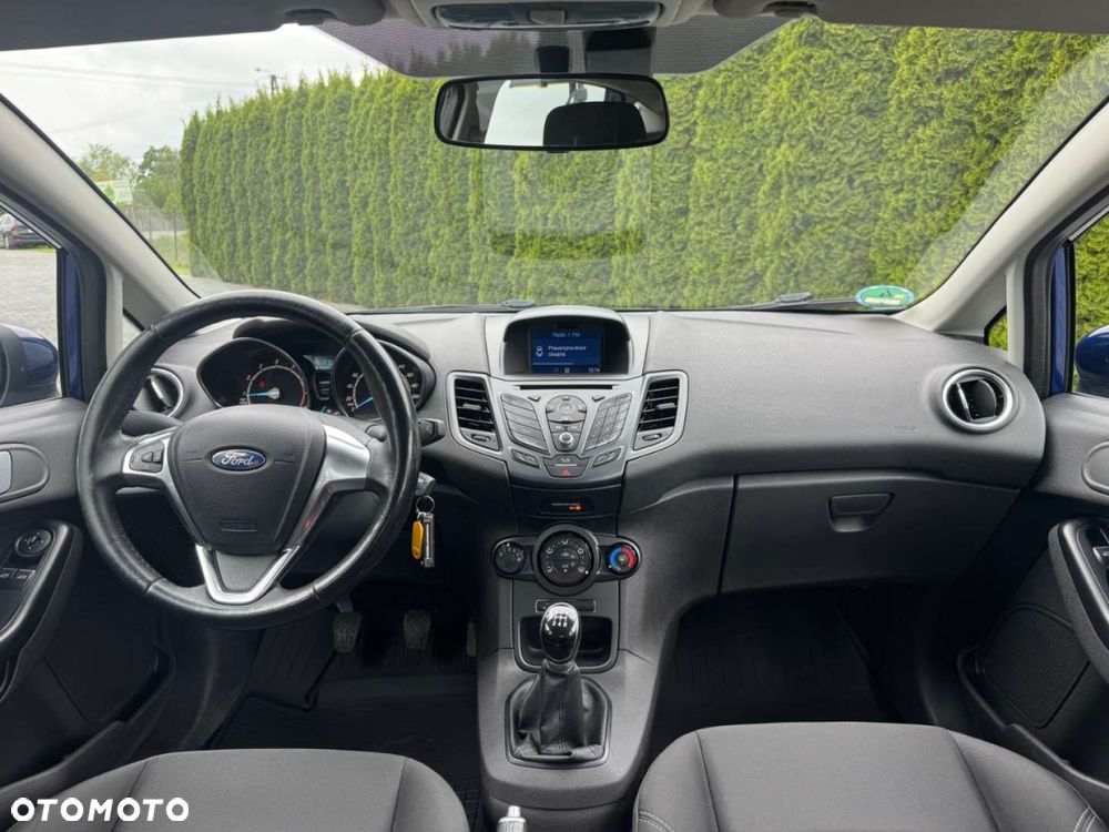 Ford Fiesta - 10