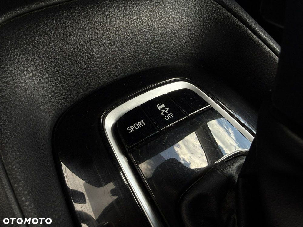 Toyota Corolla 1.5 Comfort MS - 28