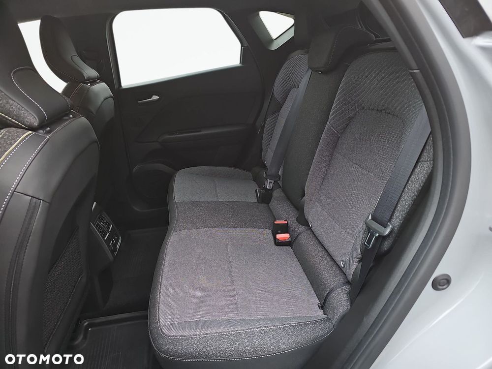 Renault Captur - 16