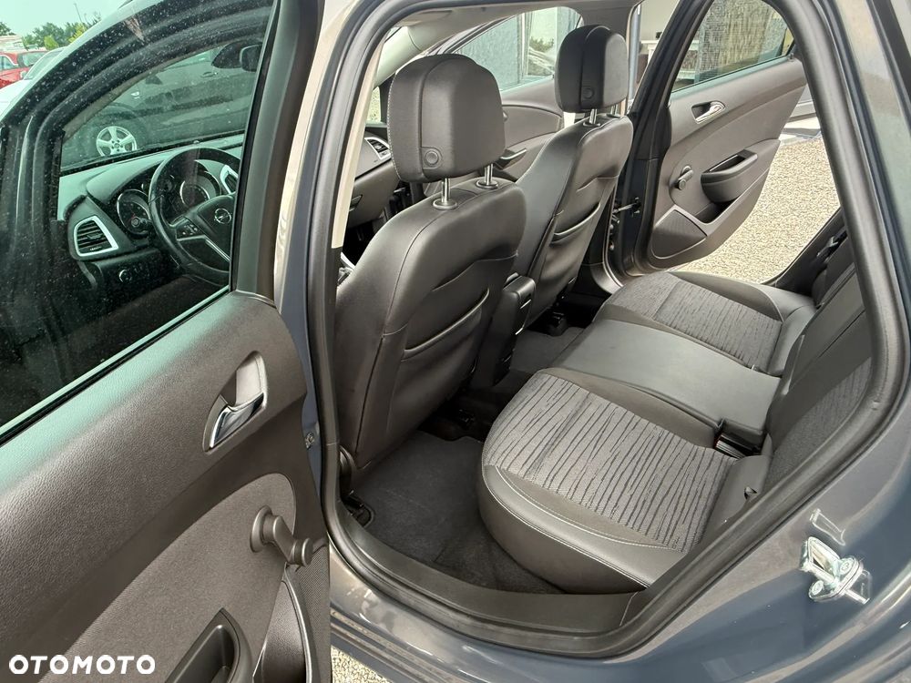 Opel Astra 1.4 T Cosmo S&S EU6 - 24