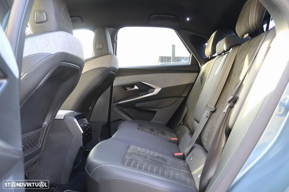 Peugeot 3008 1.2 Hybrid GT e-DCS6 - 21