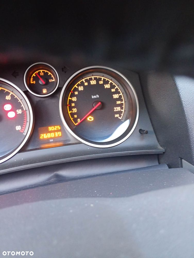 Opel Astra - 9