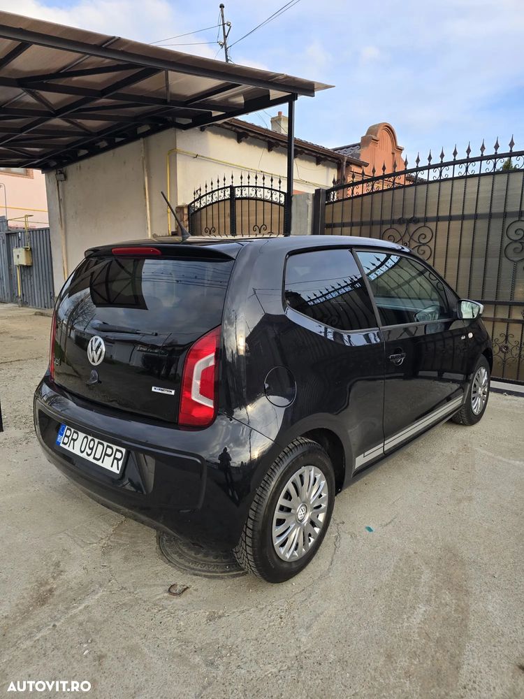 Volkswagen up! club - 8