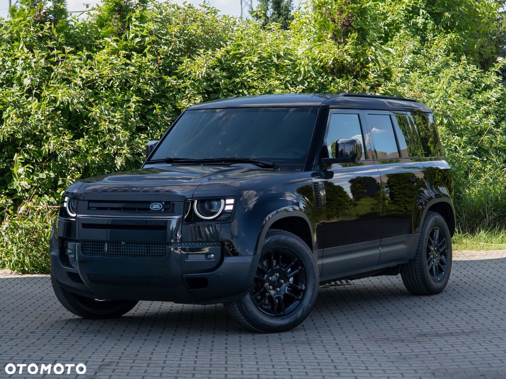 Land Rover Defender - 3