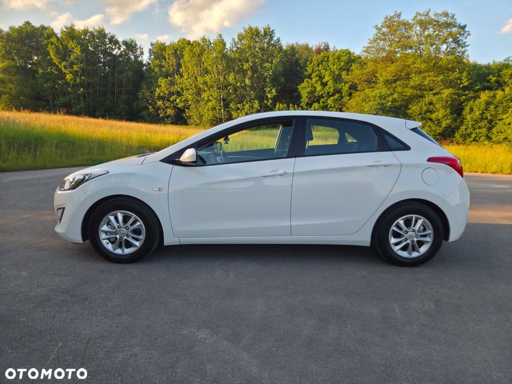 Hyundai i30 1.4 Comfort - 10