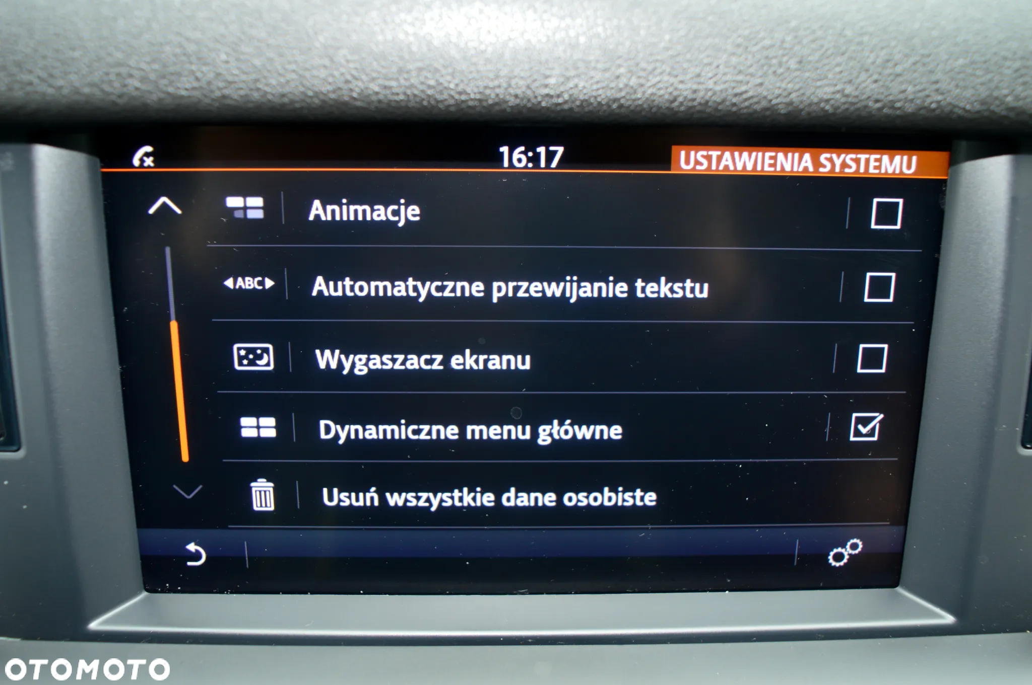 Land Rover Discovery Sport - 30