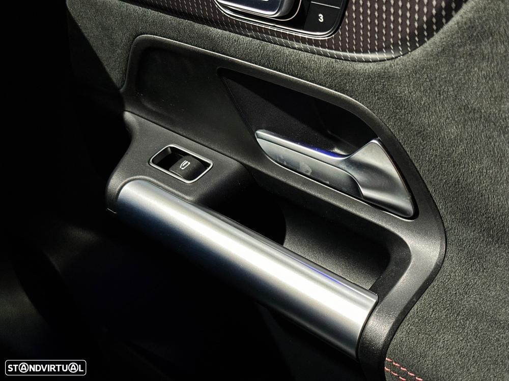 Mercedes-Benz EQA 250+ AMG Line - 35