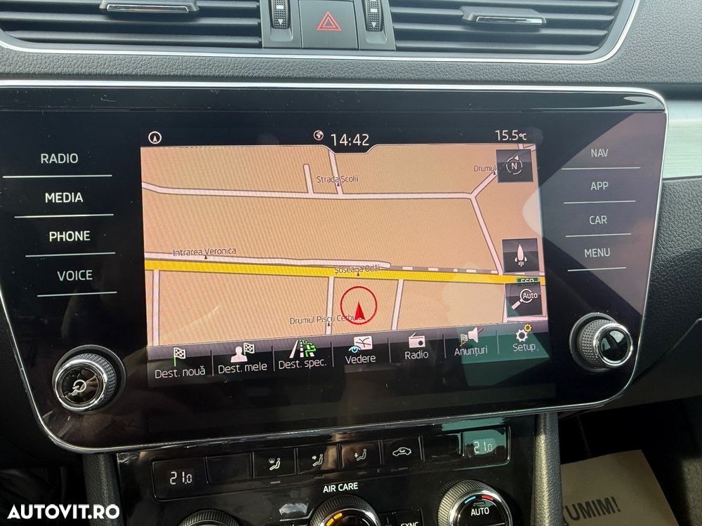 Skoda Superb 2.0 TDI DSG Active - 31