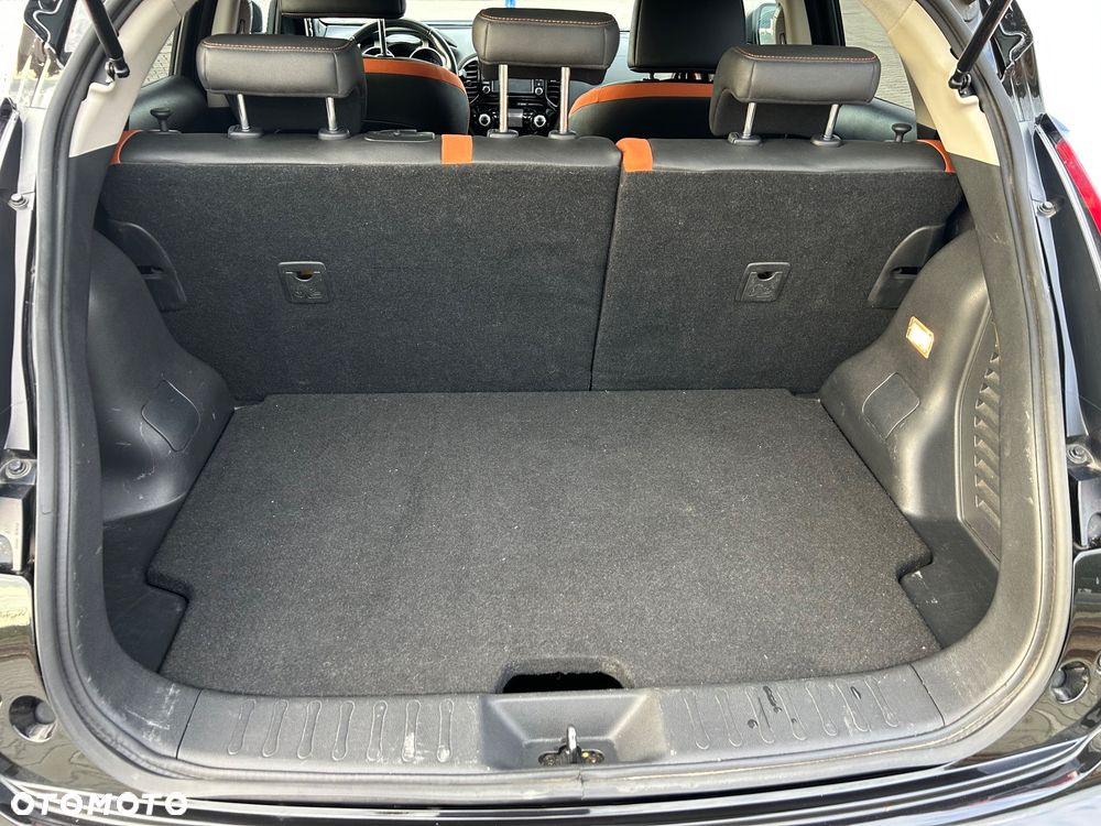 Nissan Juke 1.6 N-Connecta - 28