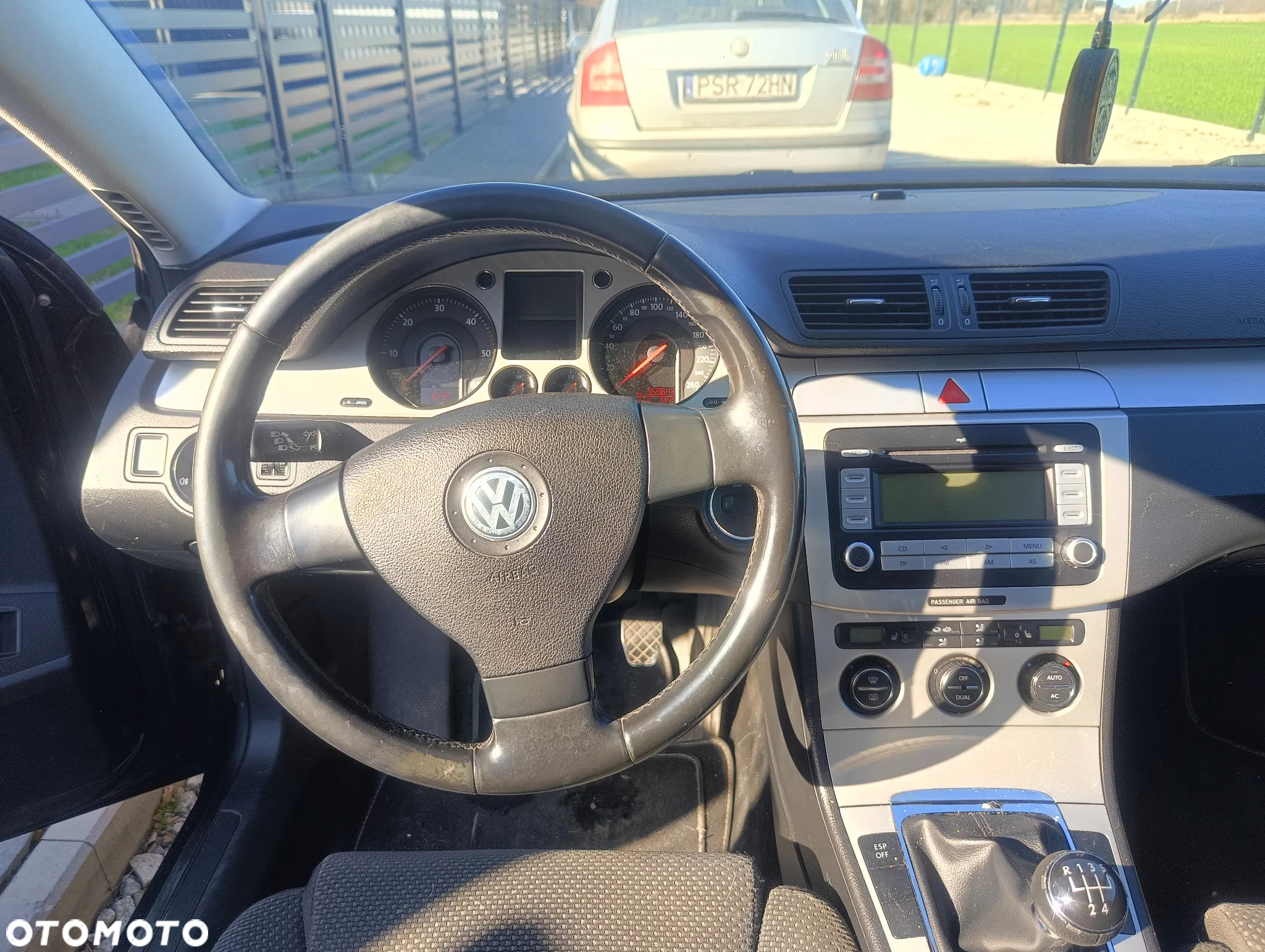 Volkswagen Passat 1.9 TDI Comfortline - 7