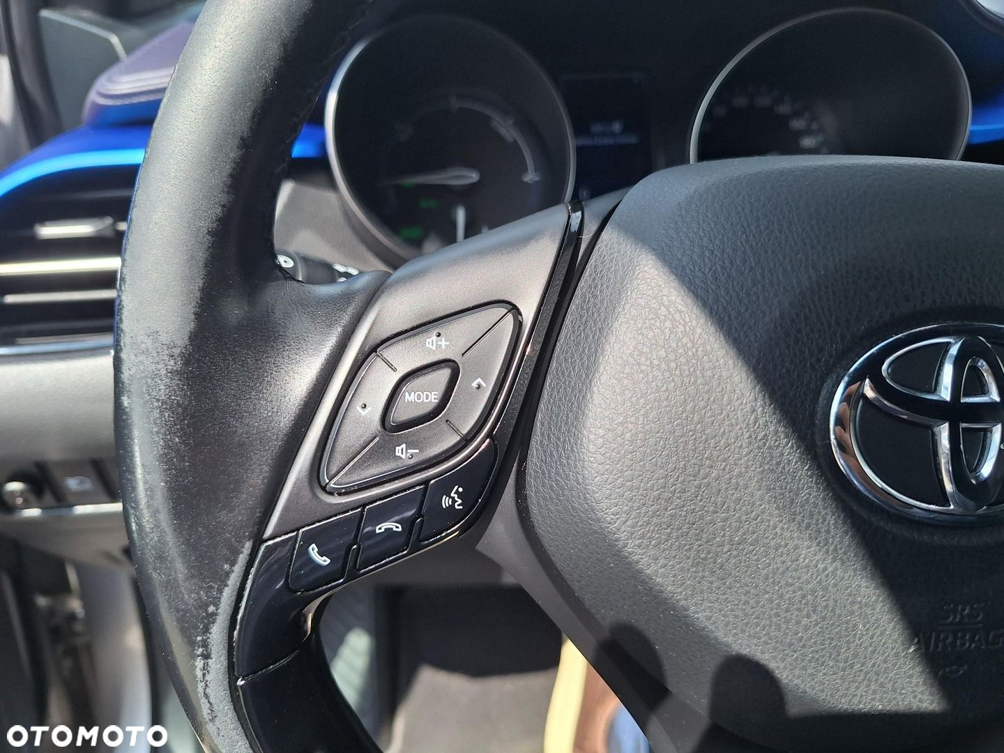 Toyota C-HR - 22