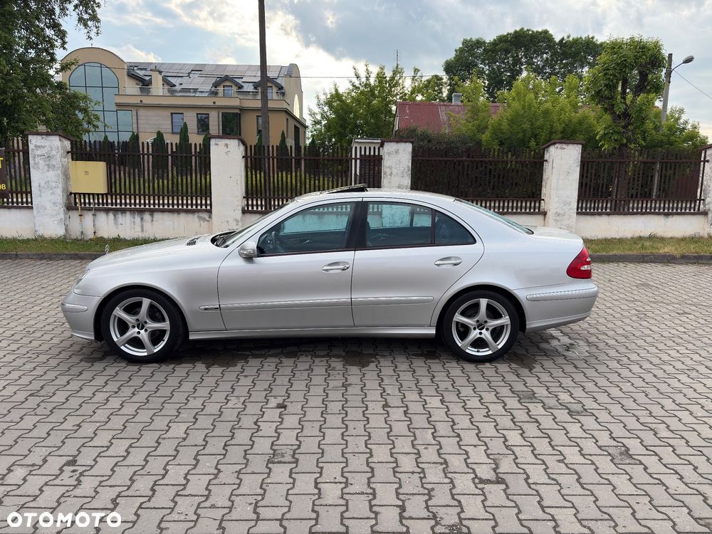 Mercedes-Benz Klasa E - 4