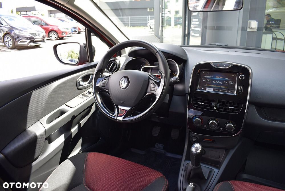 Renault Clio - 18