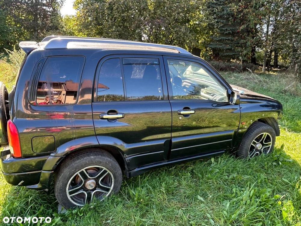 Suzuki Grand Vitara 2.5 V6 Comfort - 1