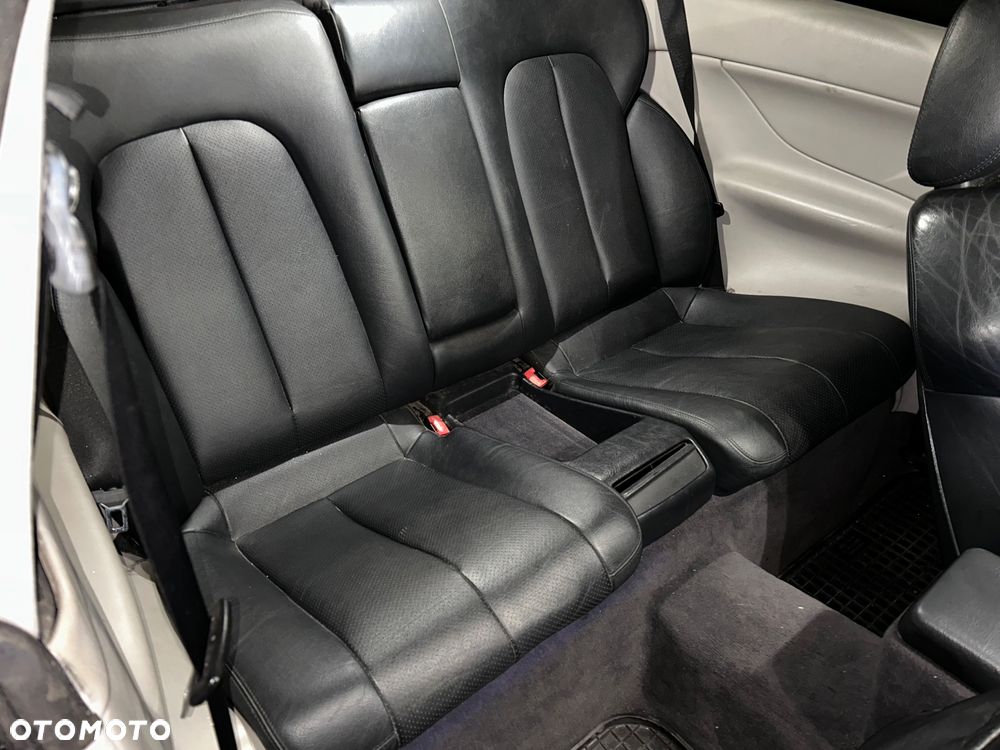 Mercedes-Benz CLK - 7