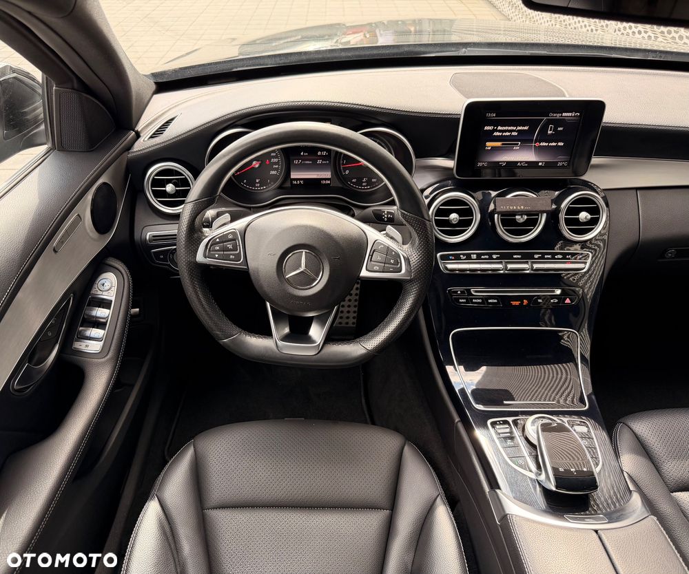 Mercedes-Benz Klasa C 200 4-Matic 9G-TRONIC - 11