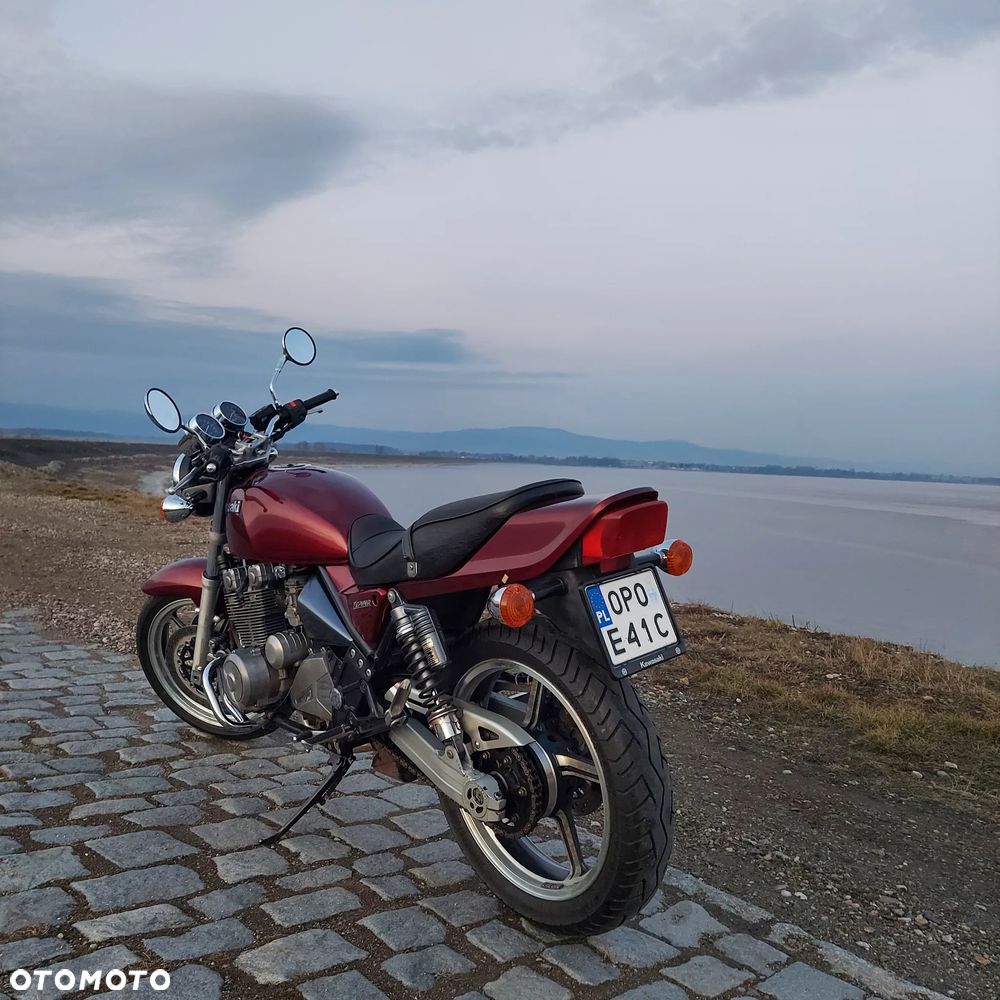 Kawasaki Zephyr - 1