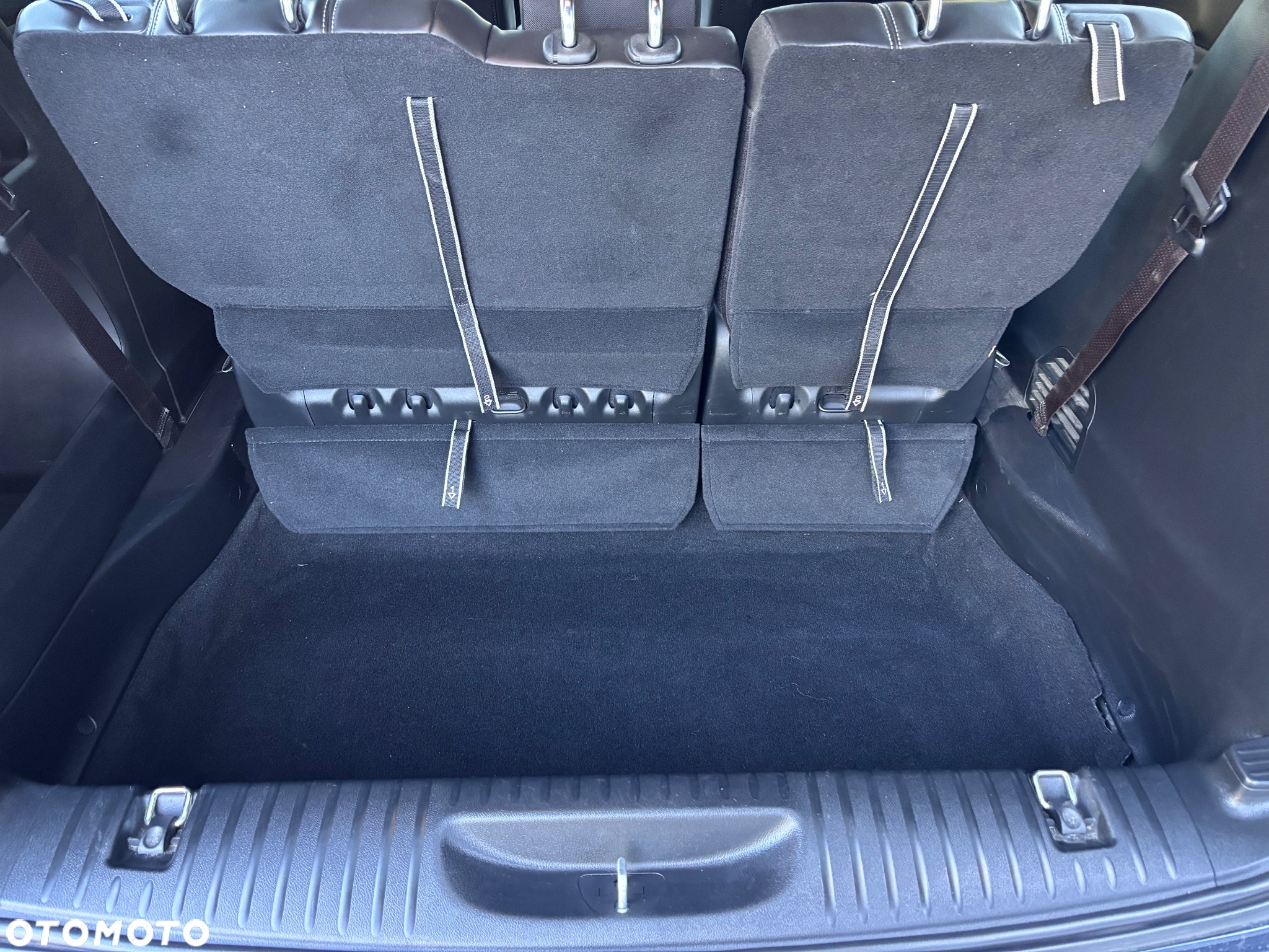 Chrysler Pacifica - 31