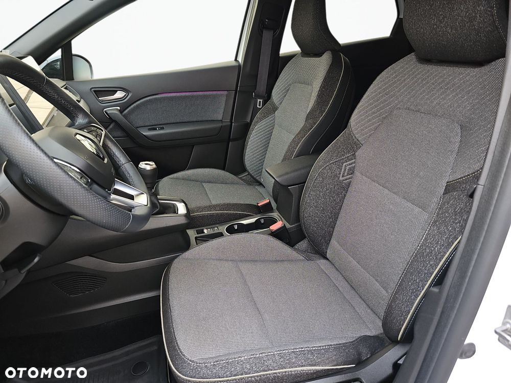 Renault Captur - 16