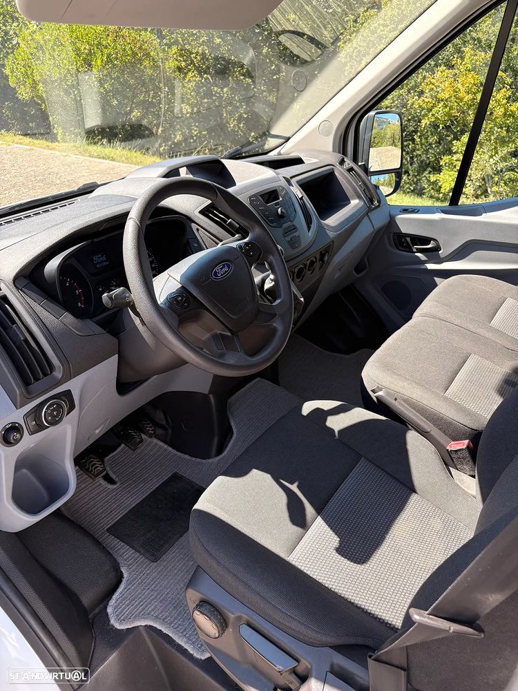 Ford Transit - 27