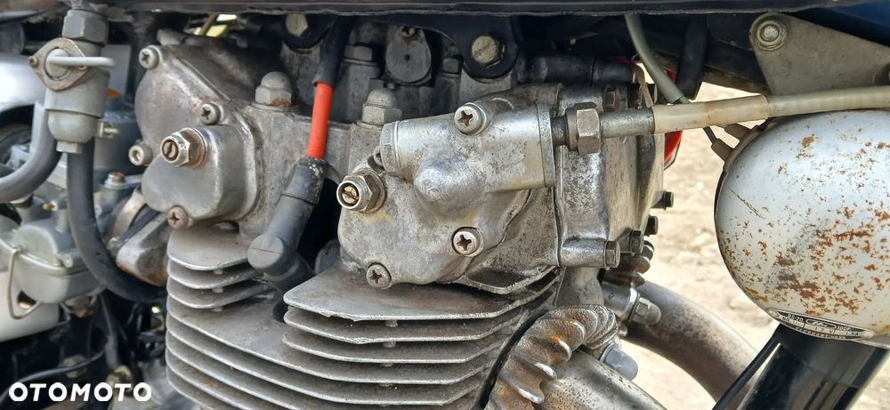 Honda CB - 11
