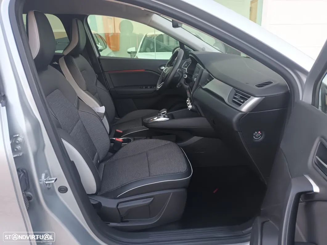 Renault Captur 1.6 E-Tech Plug-In Intens - 39