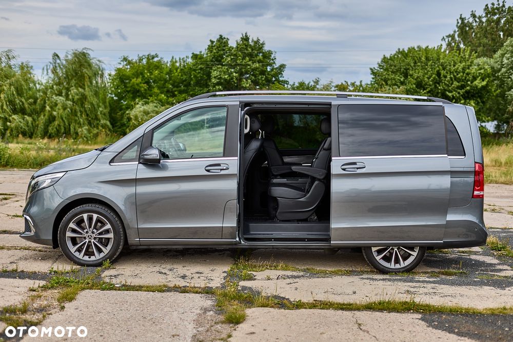 Mercedes-Benz Klasa V 300 d 4-Matic Avantgarde 9G-Tronic (d³ugi) - 12