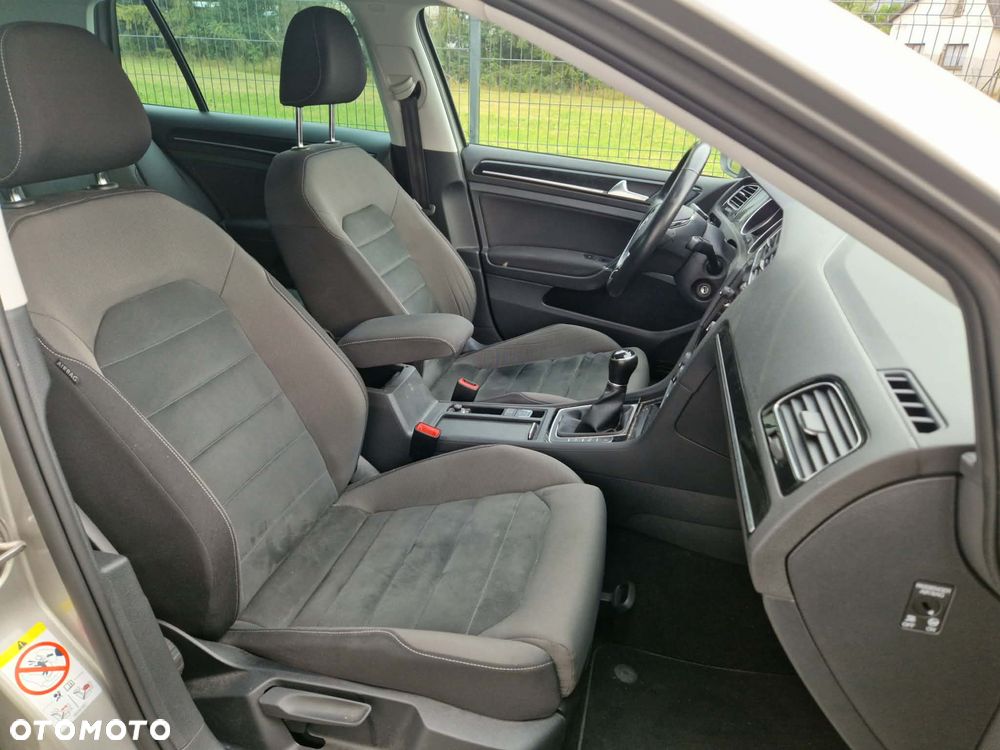 Volkswagen Golf 1.4 TSI BMT Highline - 10