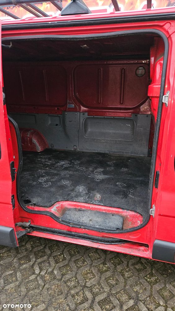 Opel Vivaro - 9