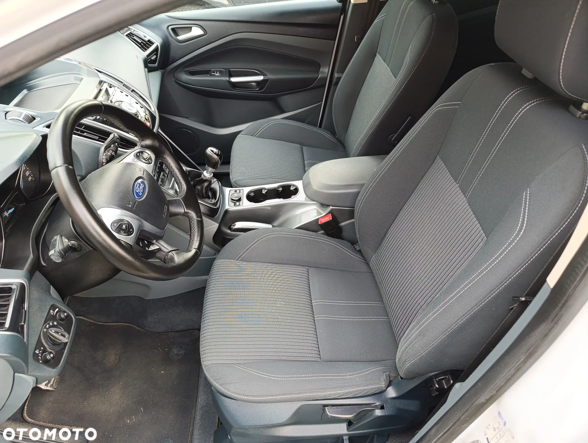 Ford Grand C-MAX 1.6 EcoBoost Start-Stop-System Titanium - 38