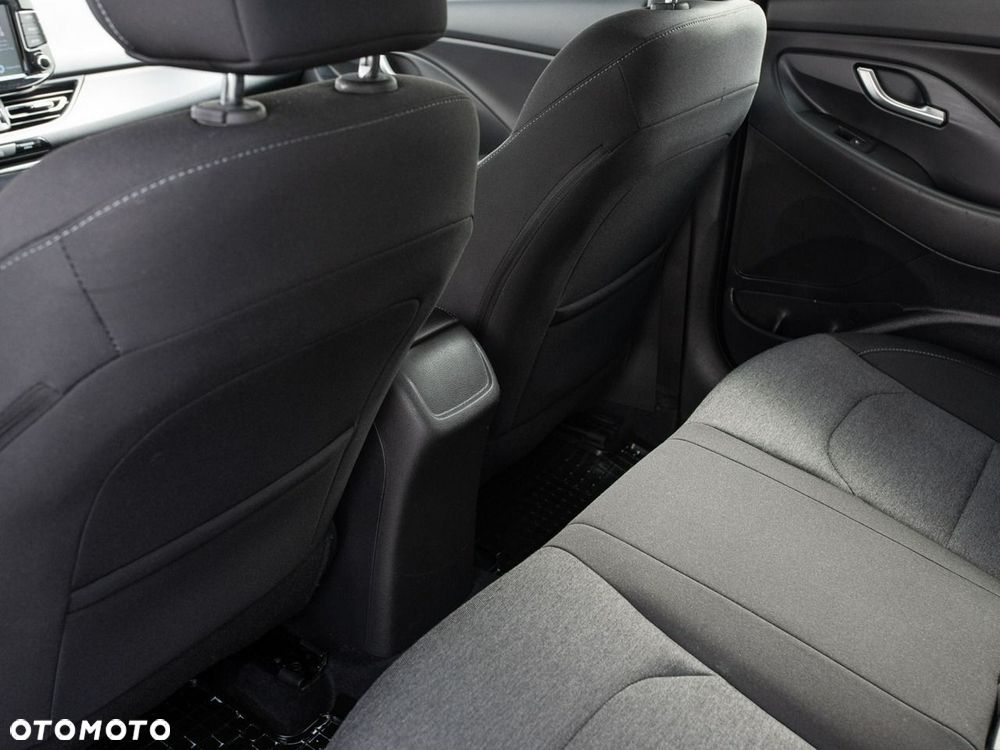 Hyundai i30 1.5 T-GDI 48V Smart - 22