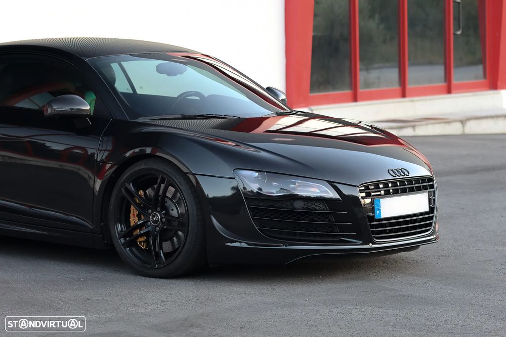 Audi R8 Coupé 4.2 FSI V8 quattro R-tronic - 2