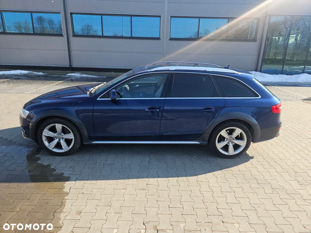 Audi A4 Allroad 2.0 TFSI Quattro S tronic - 2