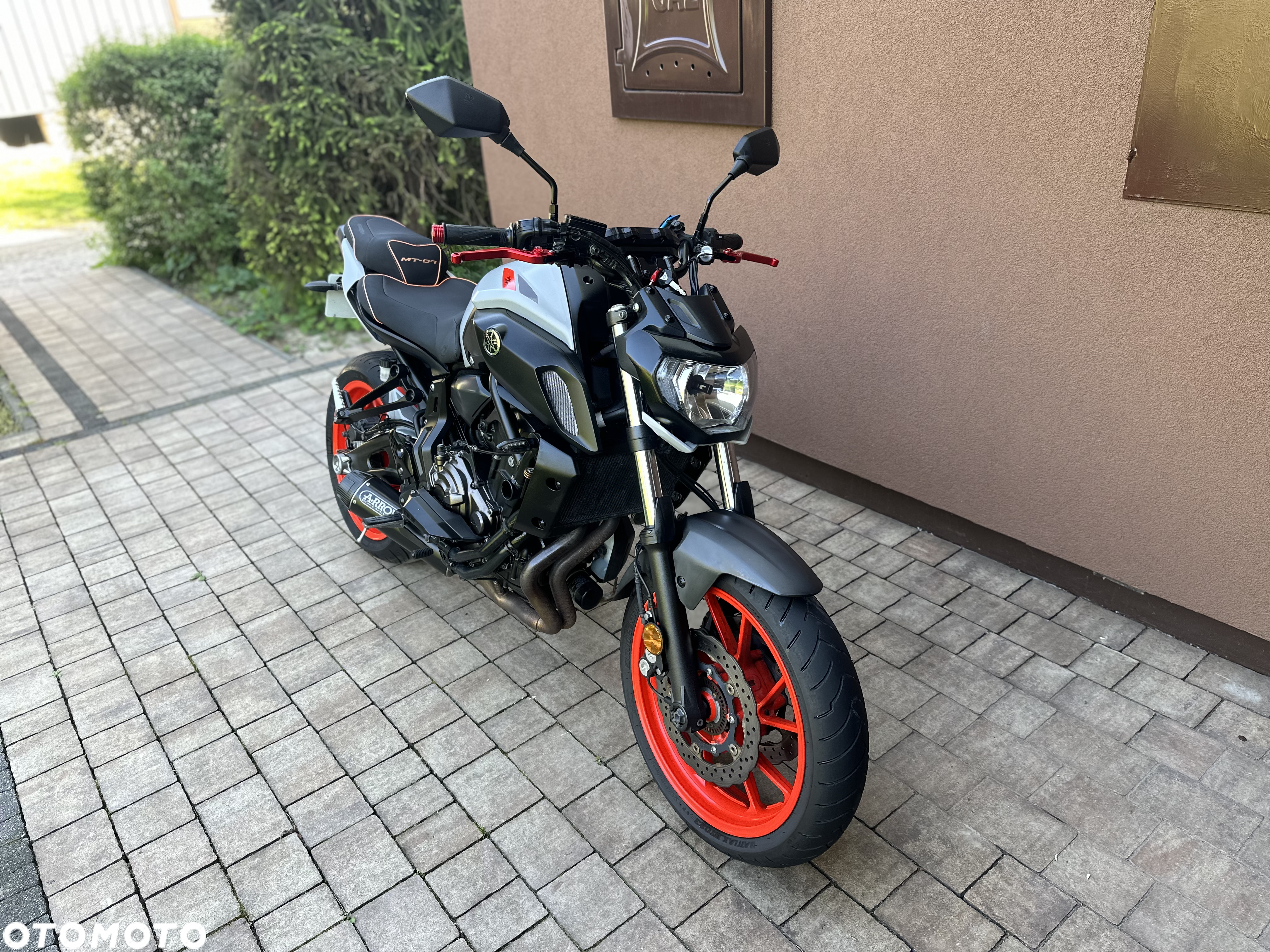 Yamaha MT - 3