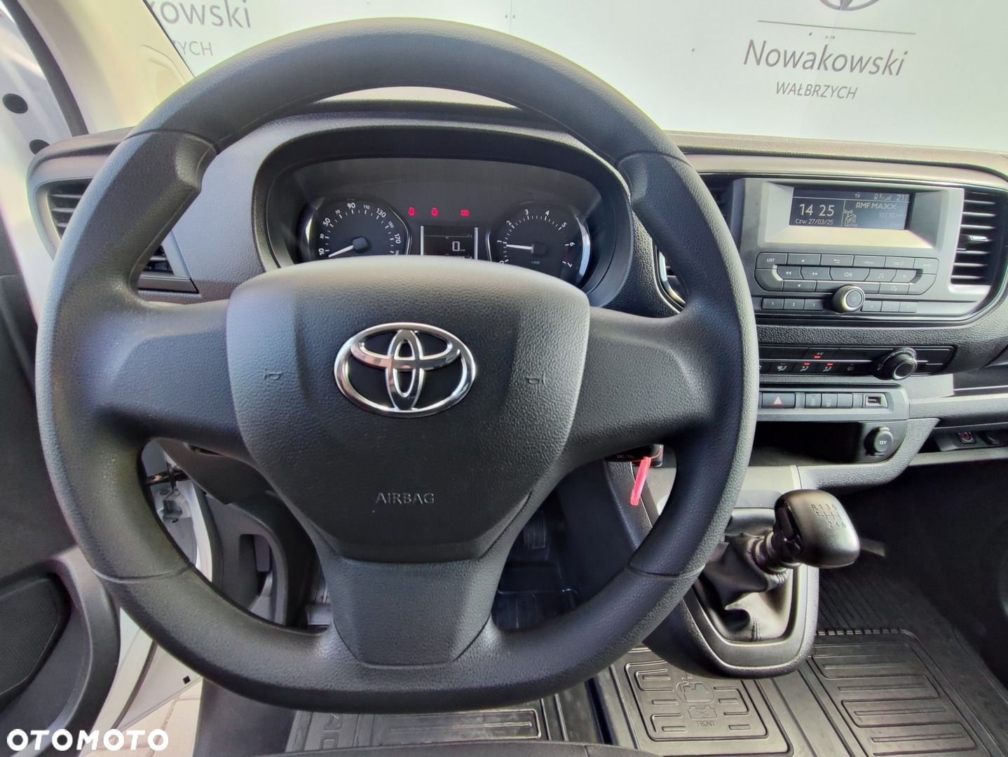 Toyota PROACE - 12