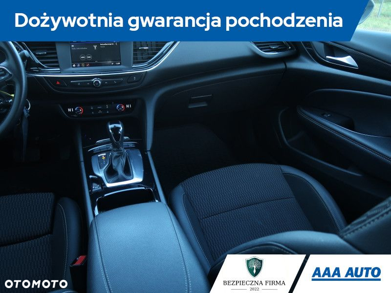 Opel Insignia - 9