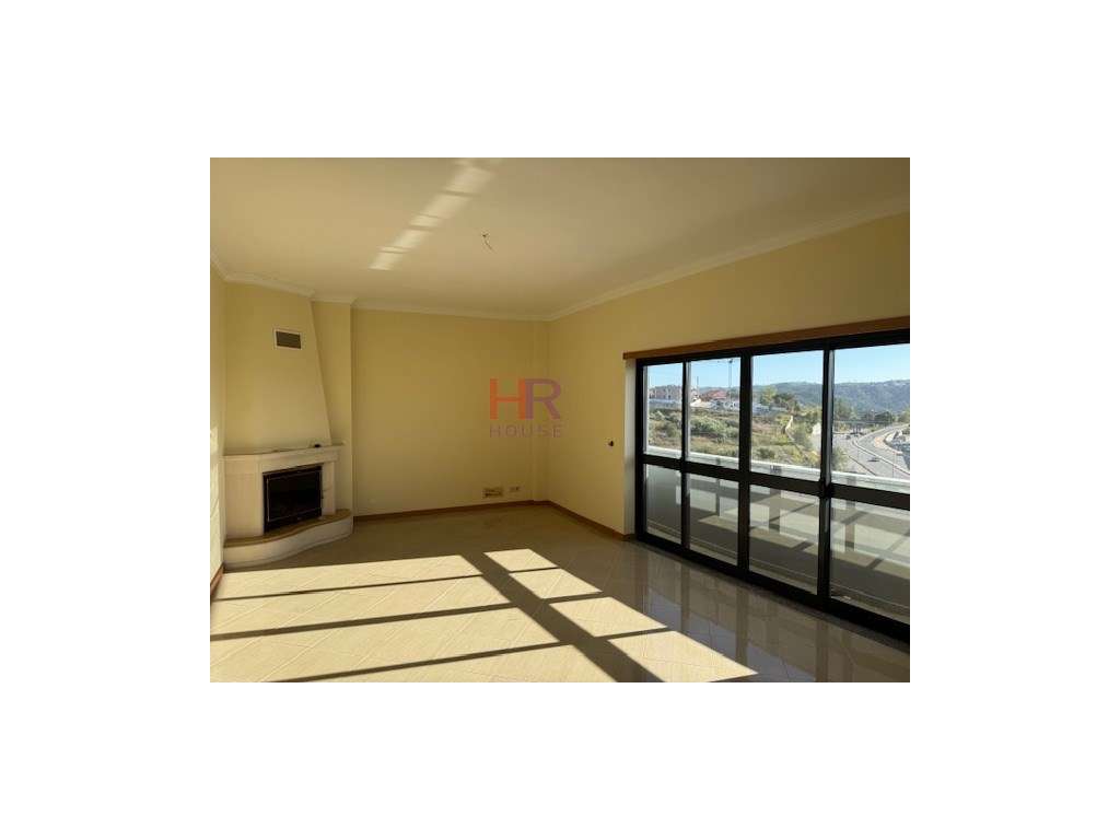 Coimbra vende-se T3 com terraço e garagem. - Grande imagem: 4/51