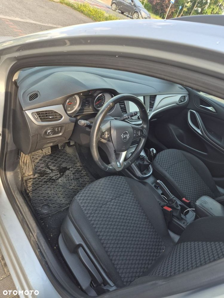 Opel Astra 1.6 CDTI Sport - 9