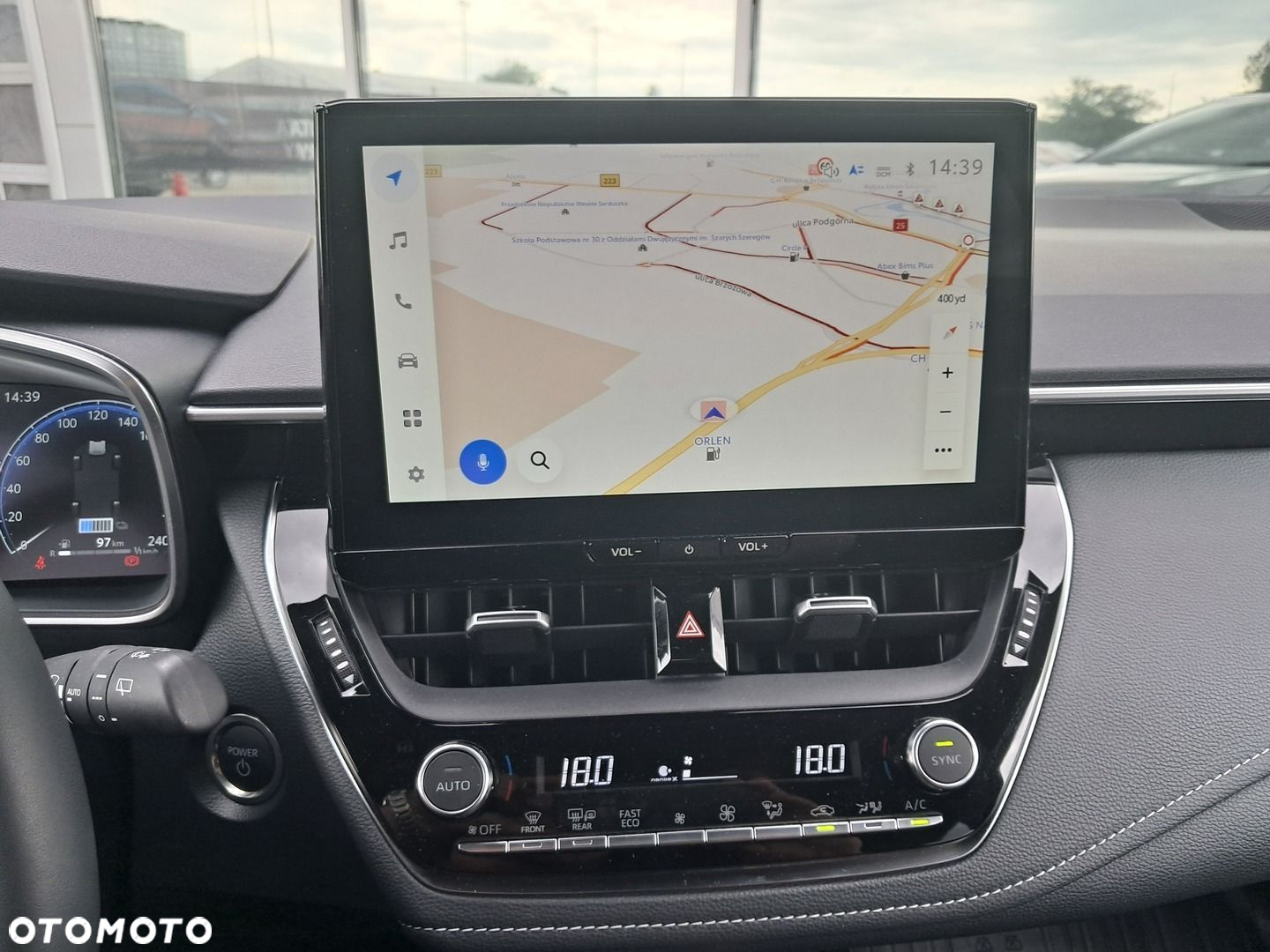 Toyota Corolla - 8