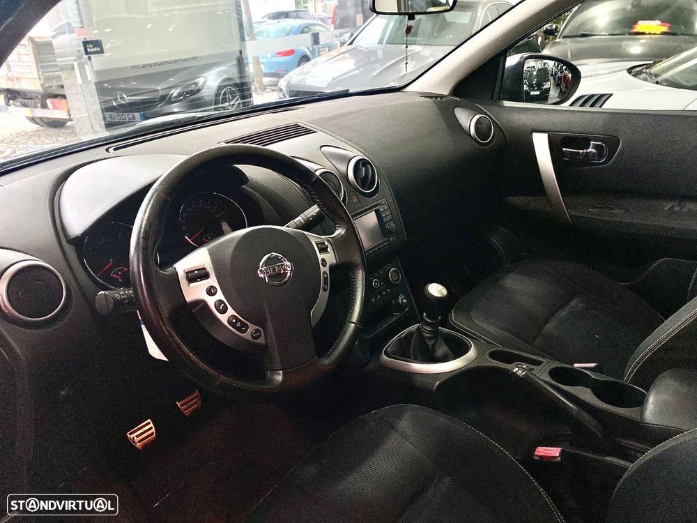 Nissan Qashqai 1.5 dCi Tekna Premium 18 - 16