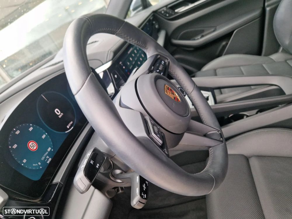 Porsche Macan 4S - 21