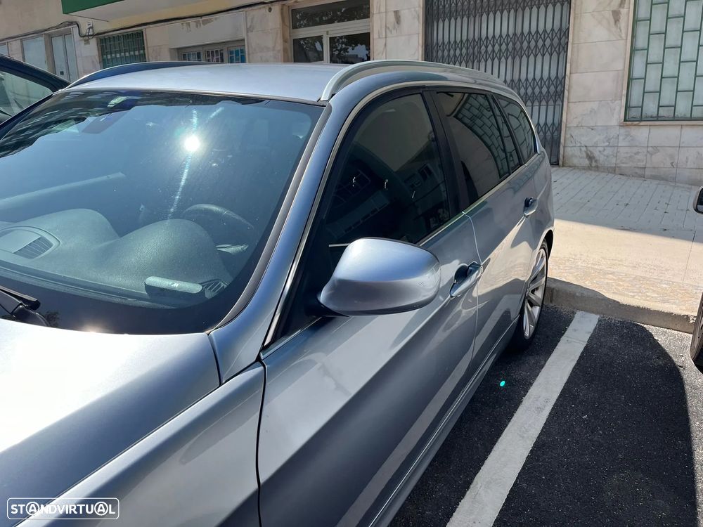 BMW 320 d DPF Edition Sport - 10