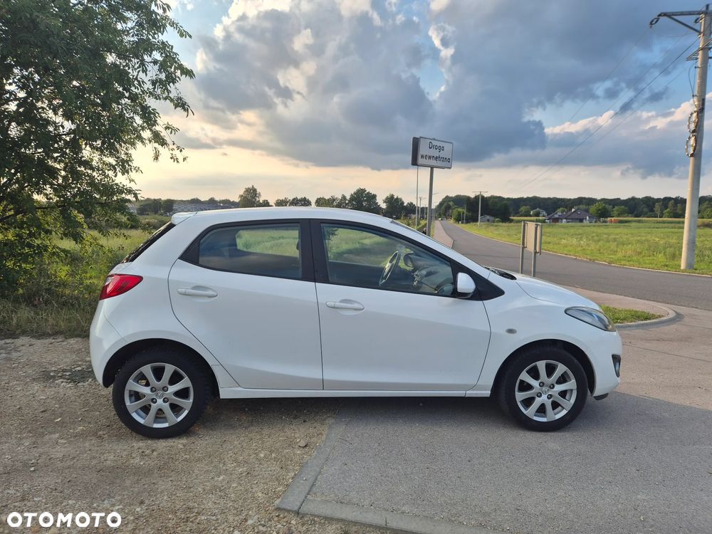 Mazda 2 1.3 Exclusive - 9