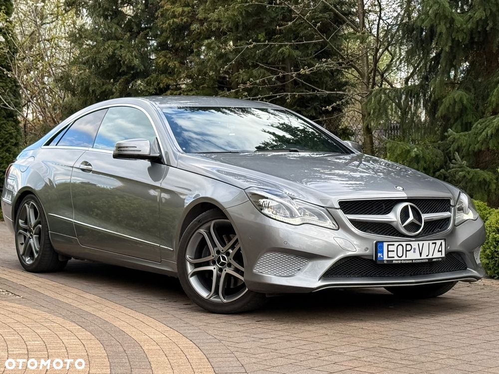 Mercedes-Benz Klasa E 220 CDI DPF BlueEFFICIENCY 7G-TRONIC Elegance - 3
